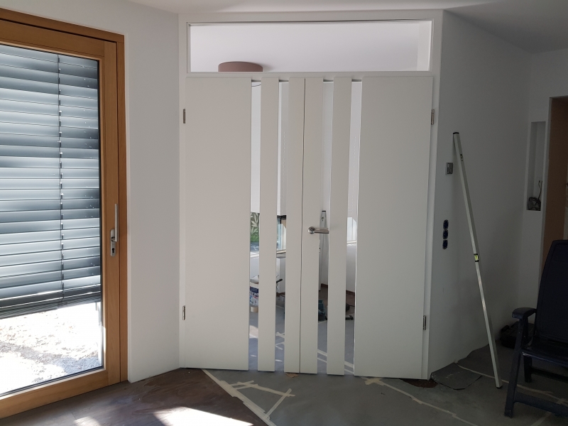 2-flügelige Zimmertüren mit Lichtausschnitt und Oberlicht