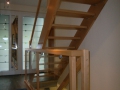 Buche-Massiv Treppe Stufen montiert auf Auflagebolzen, auswechselbar. Buchengeländer mit ESG-Scheiben